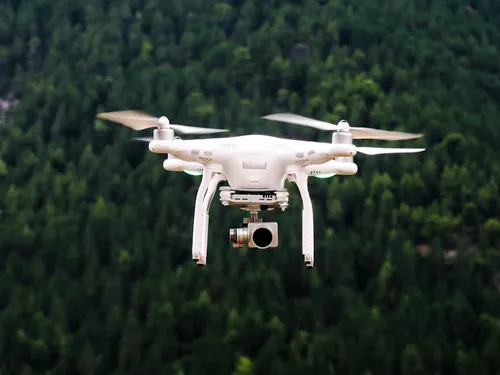 Autonomous navigation for UAVs and drones